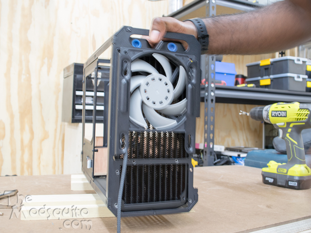 Bit_Fenix_Portal_Watercooled_09.jpg