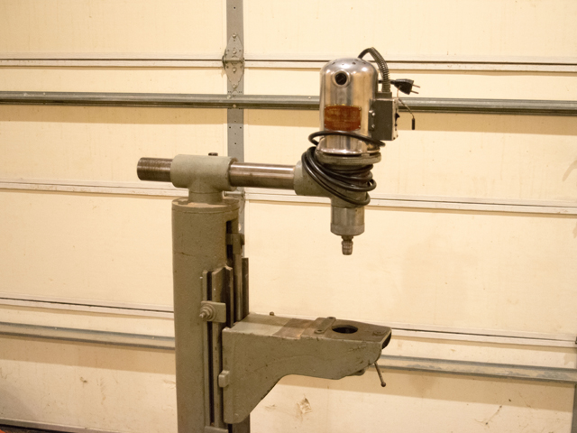 The Modsquito Duro Overhead Pin Router
