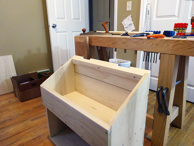 Mosquito_Dutch_Tool_Chest_DSC03210-W640.JPG