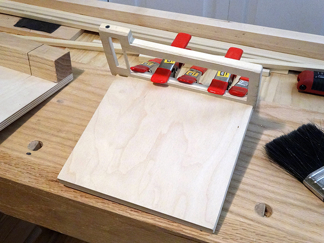 Mini_Watercooled_HTPC_modsquito_wood_scratch_build_DSC02264-W640.JPG