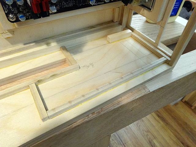 Mini_Watercooled_HTPC_modsquito_wood_scratch_build_DSC02381-W640.JPG
