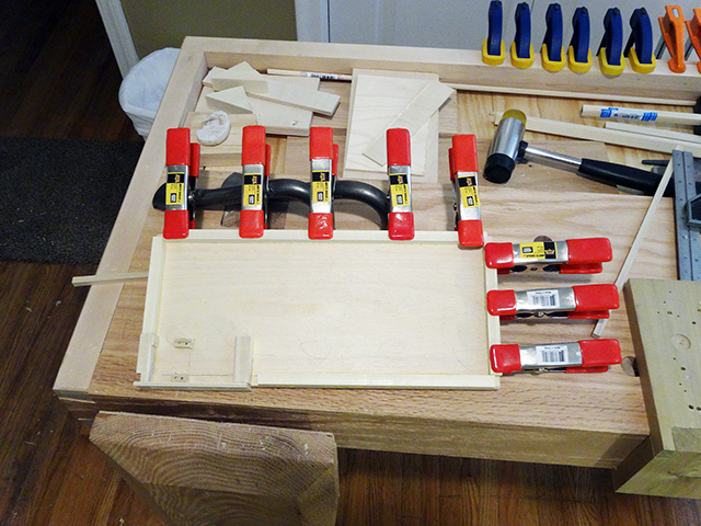 Mini_Watercooled_HTPC_modsquito_wood_scratch_build_DSC02404-W640.JPG
