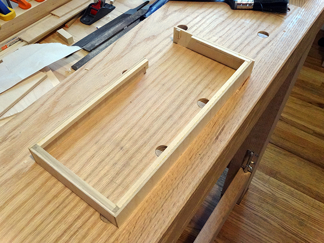 Mini_Watercooled_HTPC_modsquito_wood_scratch_build_DSC02421-W640.JPG