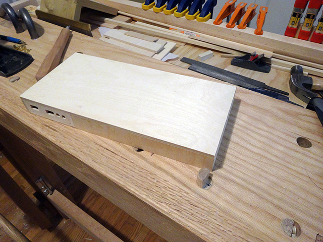 Mini_Watercooled_HTPC_modsquito_wood_scratch_build_DSC02427-W640.JPG