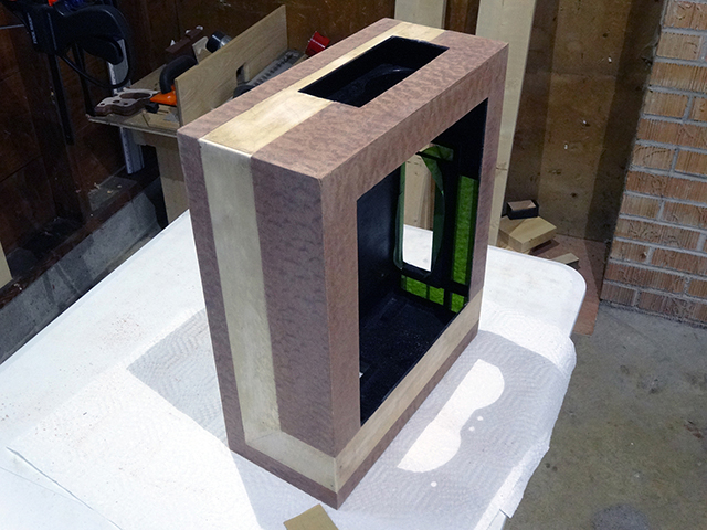 Mini_Watercooled_HTPC_modsquito_wood_scratch_build_DSC02547-W640.JPG