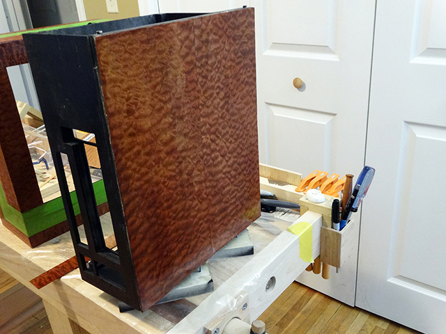 Mini_Watercooled_HTPC_modsquito_wood_scratch_build_DSC02561-W640.JPG