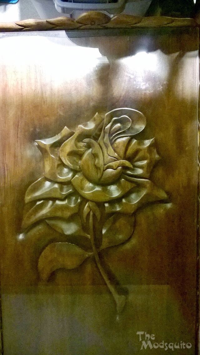 Mosquito_Rose_Shadowbox_Table_01.jpg