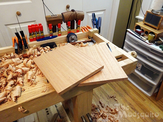 Mosquito_Victorian_Wooden_Desktop_G.Skill_DSC03263.JPG