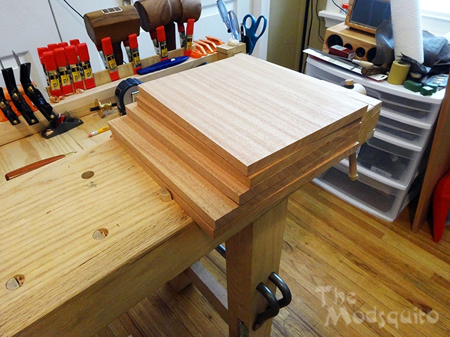 Mosquito_Victorian_Wooden_Desktop_G.Skill_DSC03365.JPG