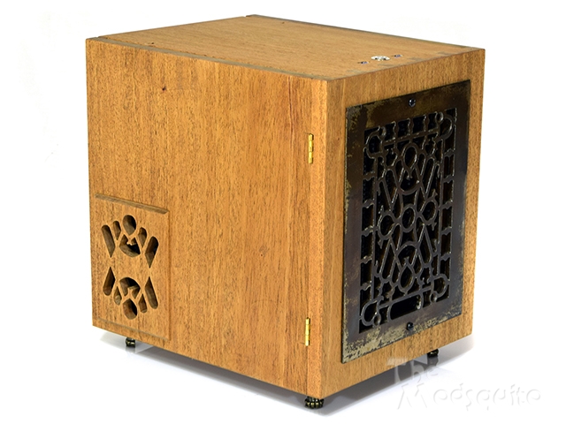 Mosquito_Victorian_Wooden_Desktop_G.Skill_DSC_0149.jpg