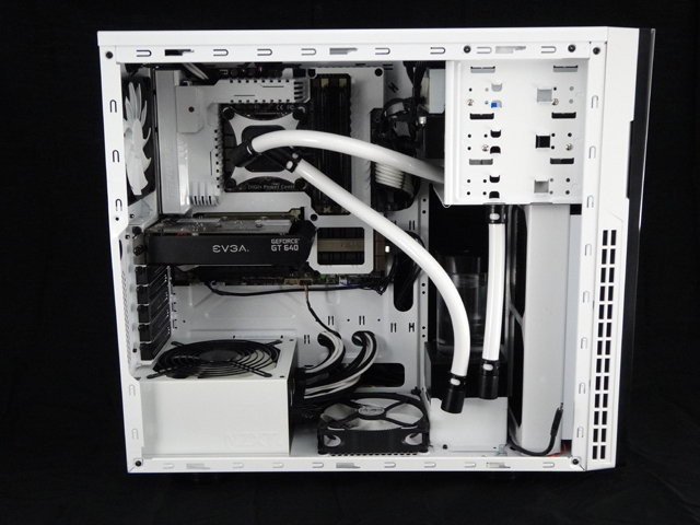 Mosquito_NZXT_H230_PrimoChill_LRT_Liquid_DSC00477-W640.JPG