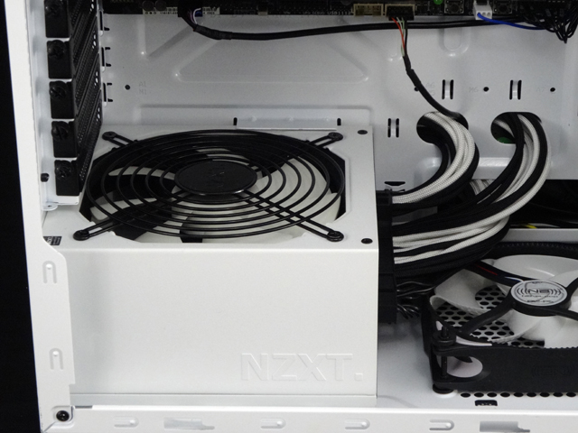Mosquito_NZXT_H230_PrimoChill_LRT_Liquid_DSC00486-W640.JPG